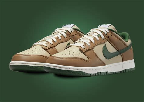 green glow nike dunk|nike dunks forest green.